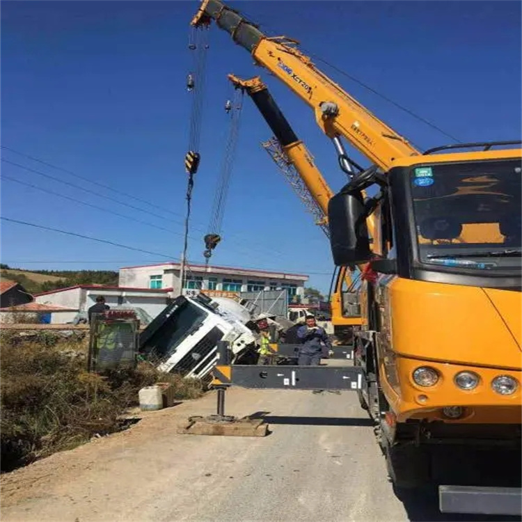 株洲吊车道路救援多少钱